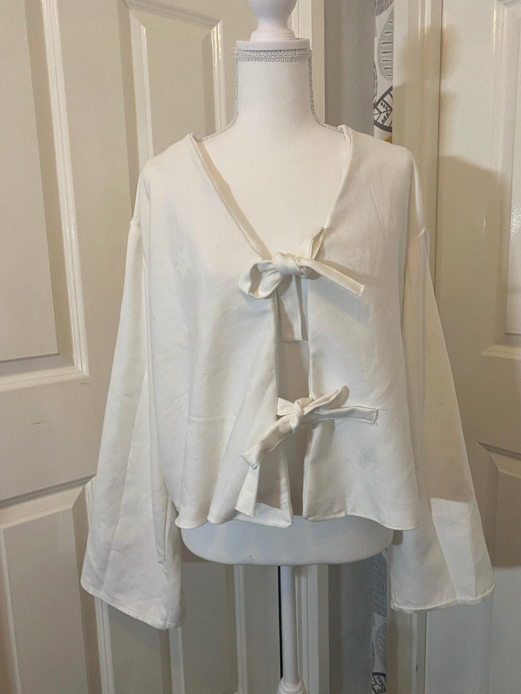 Tie Front Linen Top Sewing Pattern: Long Sleeve (PDF)