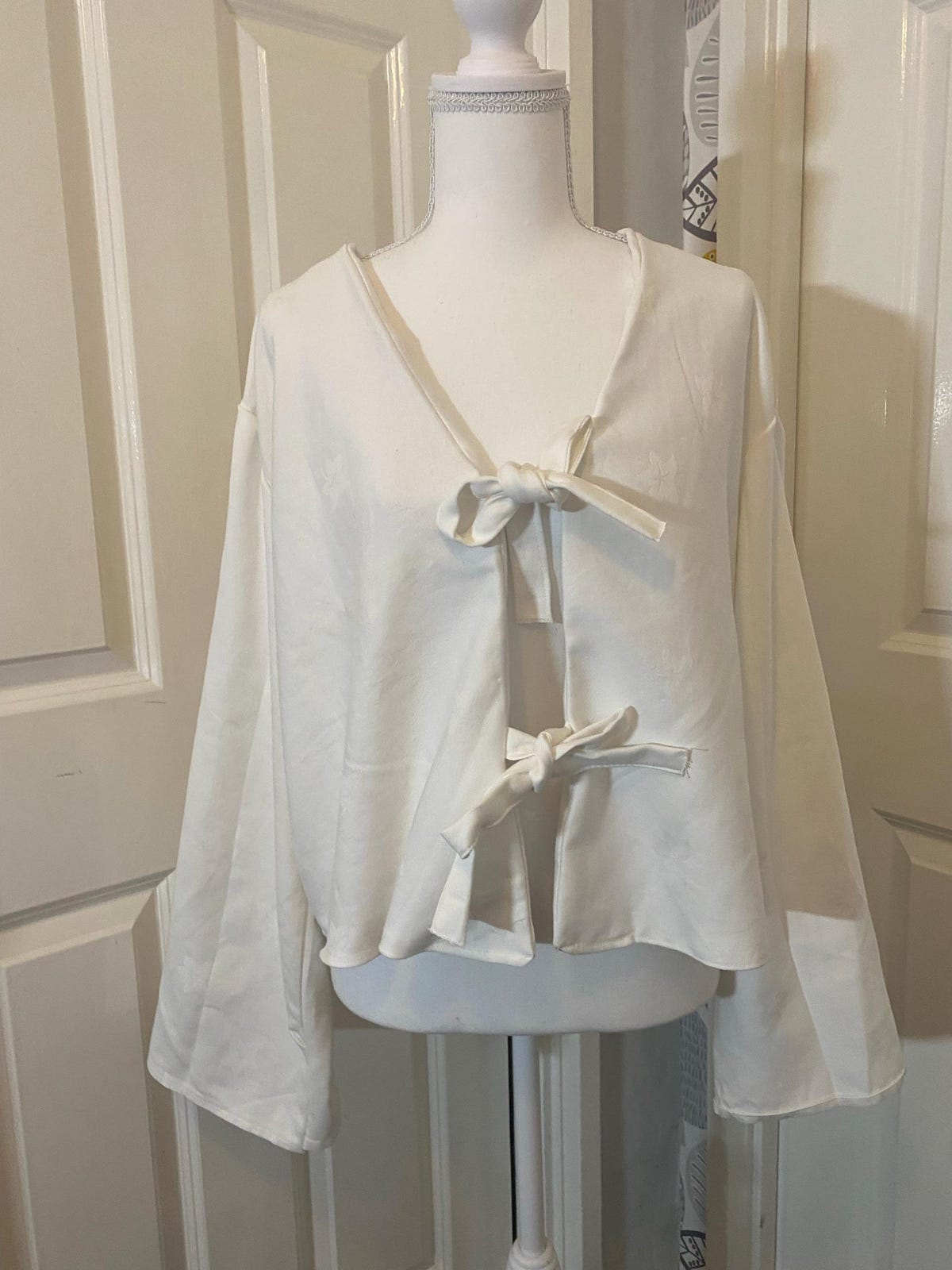 Tie Front Linen Top Sewing Pattern: Long Sleeve (PDF)