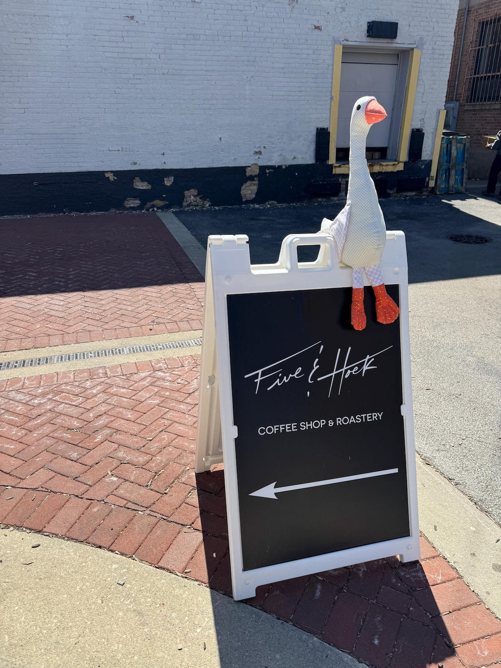 Silly Goose PDF Pattern by woollypetals to make a 20" and 16" stuffed animal goose